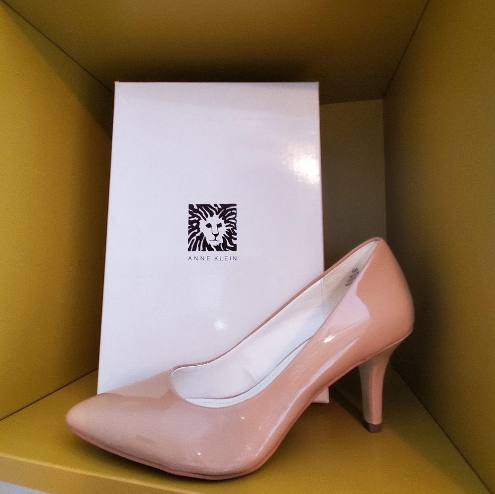 Anne Klein Yerma Patent Leather Heel